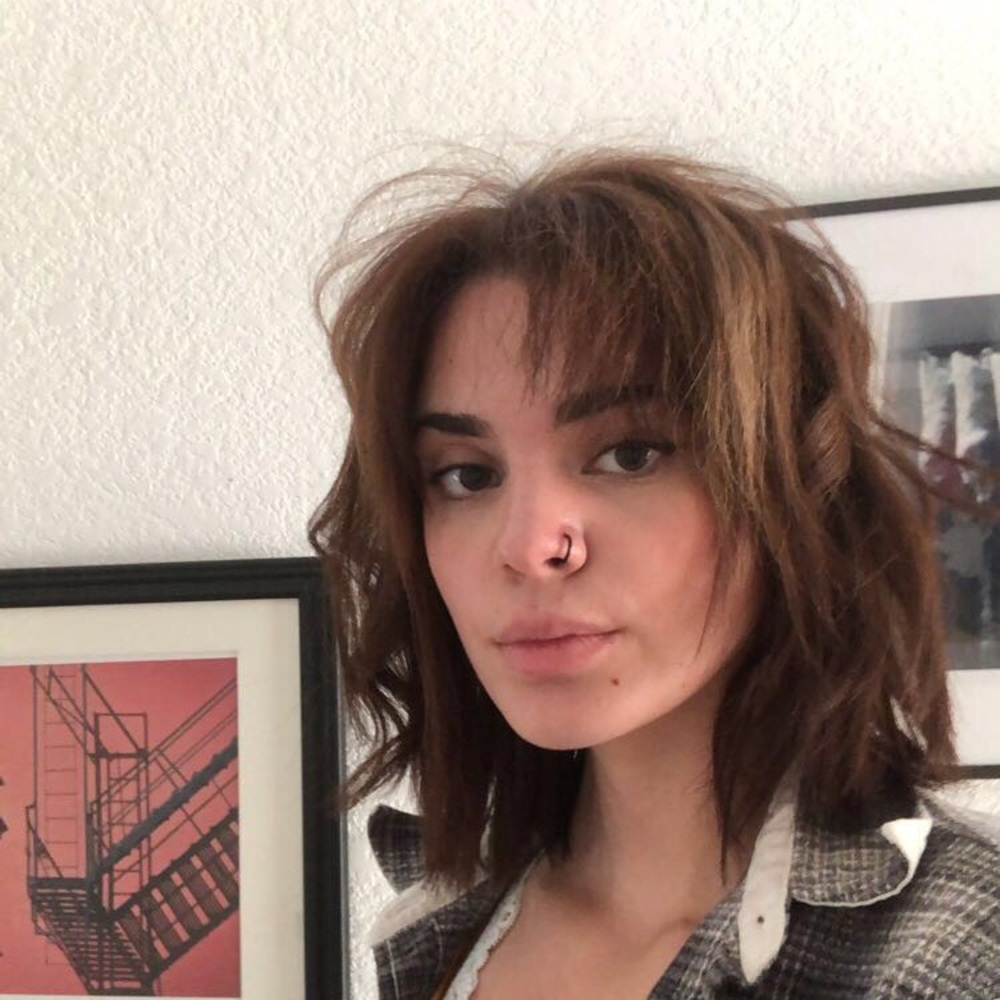 Meet your Posher, Lily